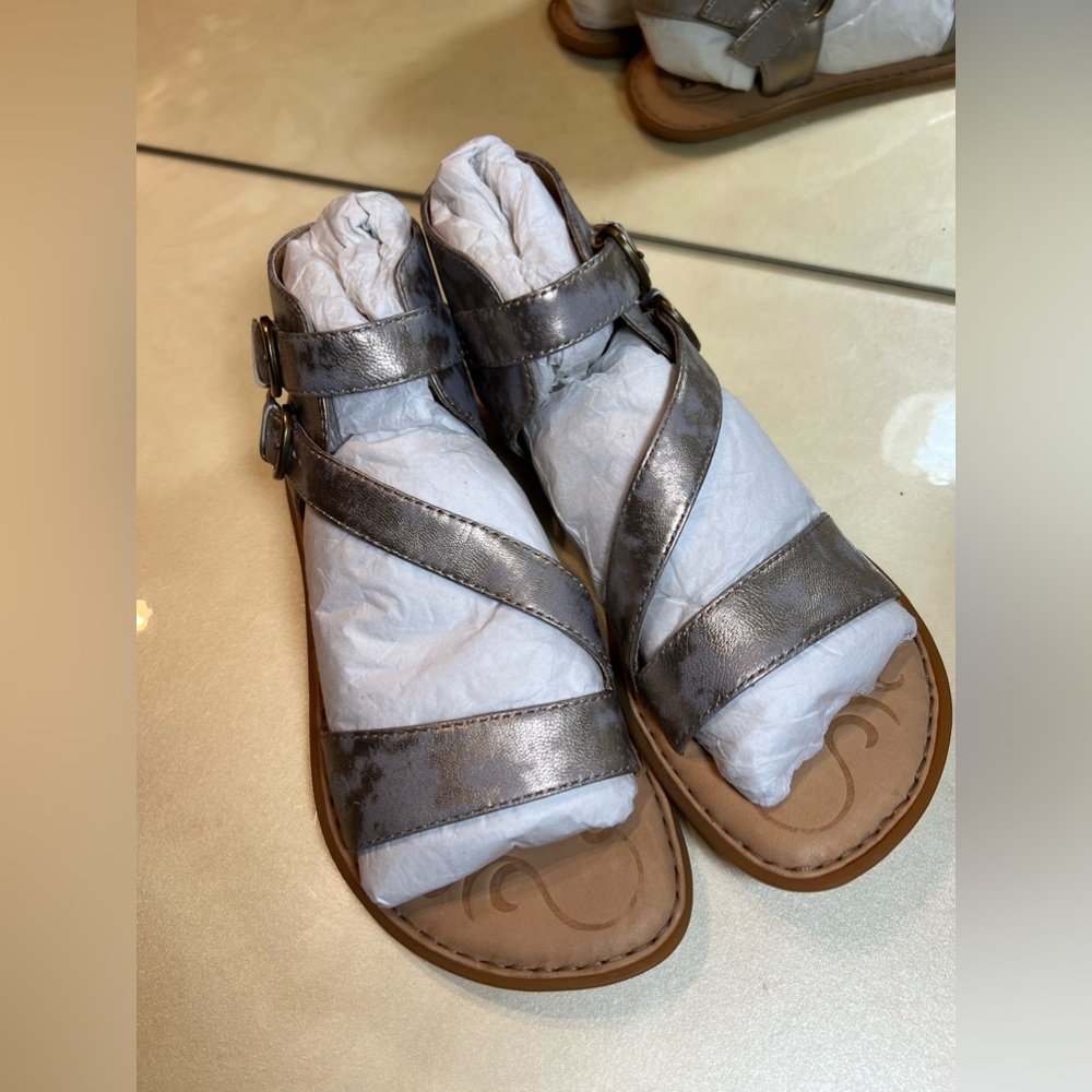 Born Gold distressed strappy sandals Size 6